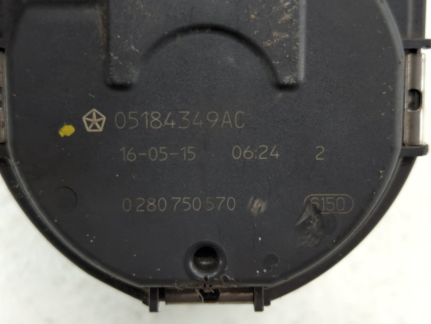 2016 Jeep Grand Cherokee Throttle Body P/N:05184349AC Fits OEM Used Auto Parts - Oemusedautoparts1.com