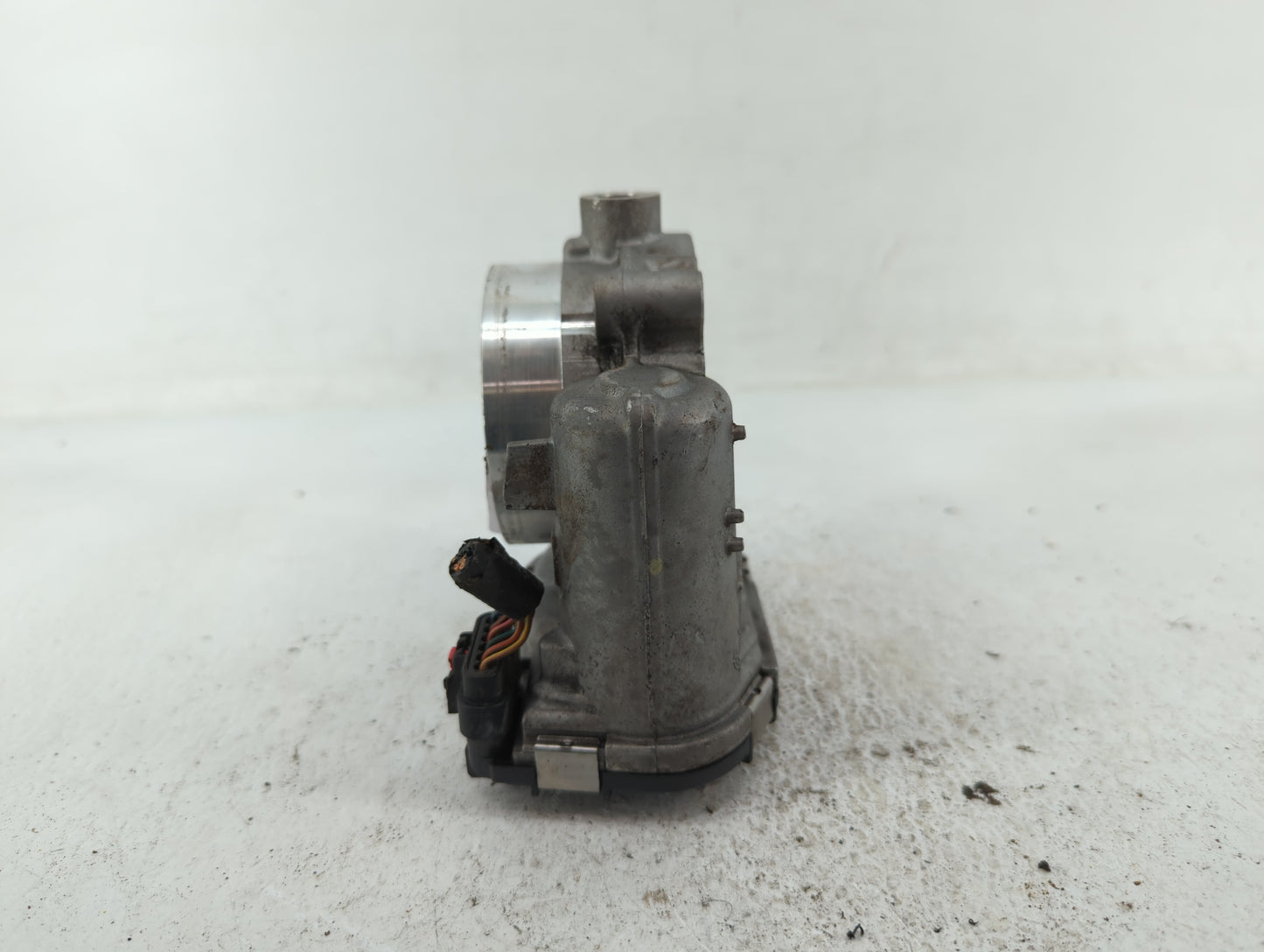 2011-2022 Jeep Grand Cherokee Throttle Body P/N:05184349AE 05184349AC Fits OEM Used Auto Parts - Oemusedautoparts1.com