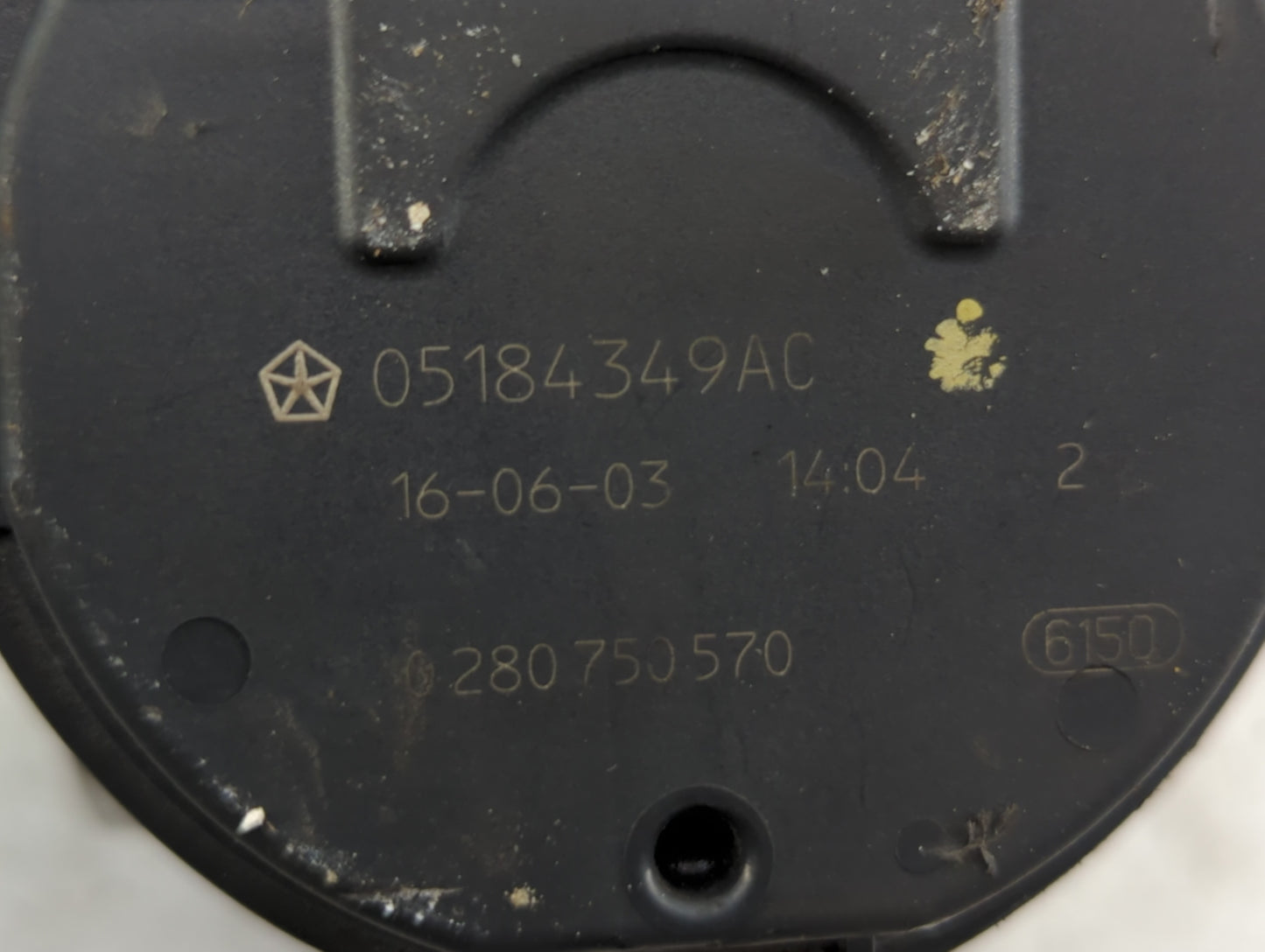 2011-2022 Jeep Grand Cherokee Throttle Body P/N:05184349AE 05184349AC Fits OEM Used Auto Parts - Oemusedautoparts1.com