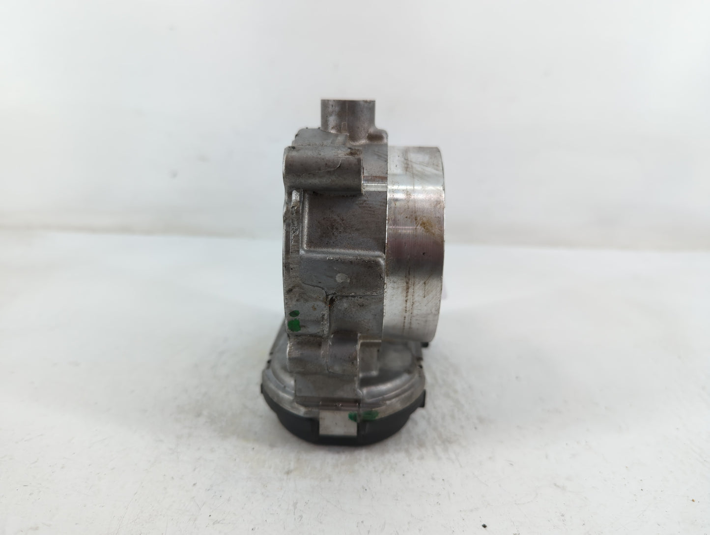 2011-2022 Jeep Grand Cherokee Throttle Body P/N:0 280 750 570 05184349AC Fits OEM Used Auto Parts - Oemusedautoparts1.com