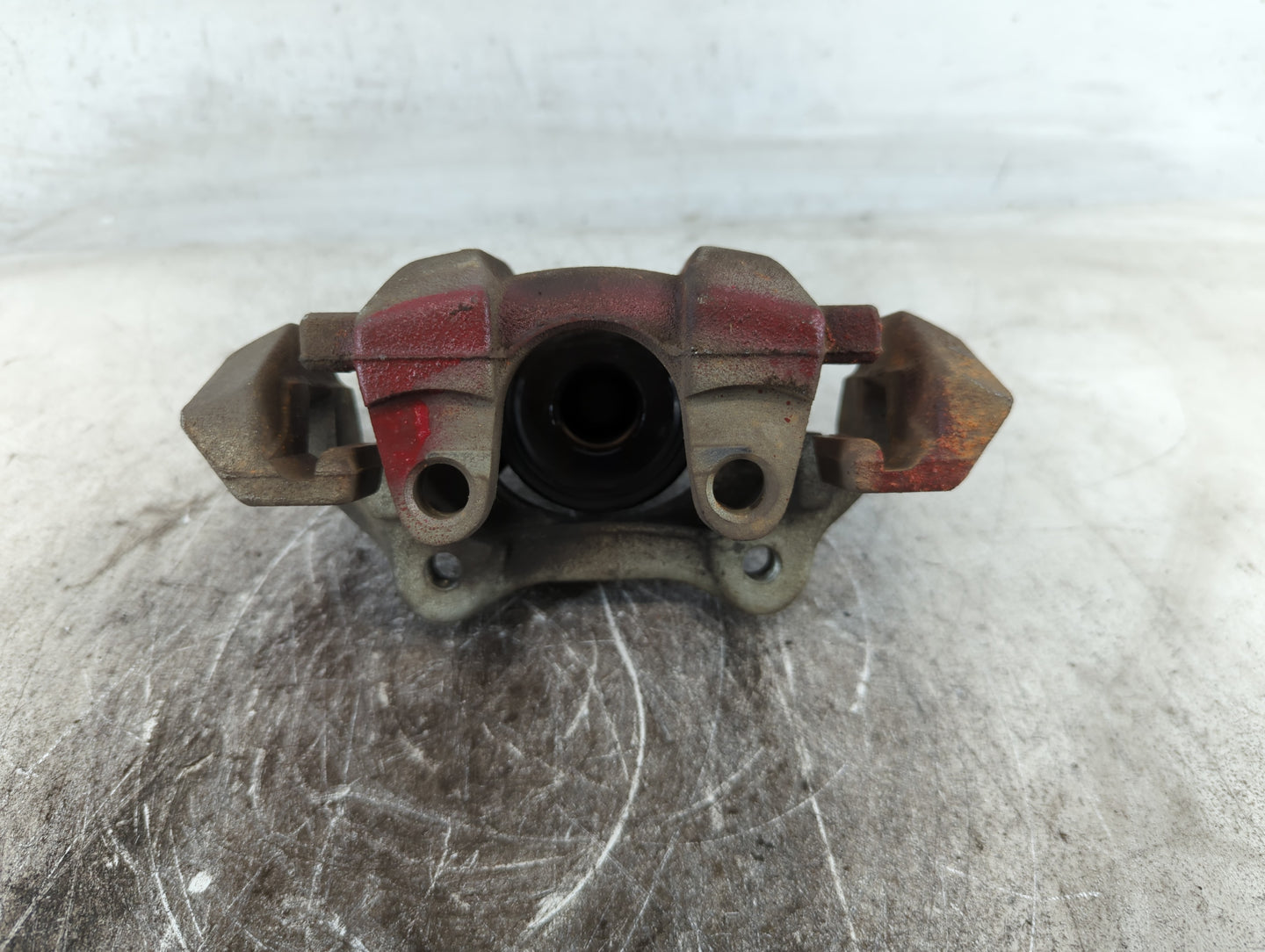 2011-2020 Jeep Grand Cherokee Front Passenger Right Brake Caliper - Oemusedautoparts1.com