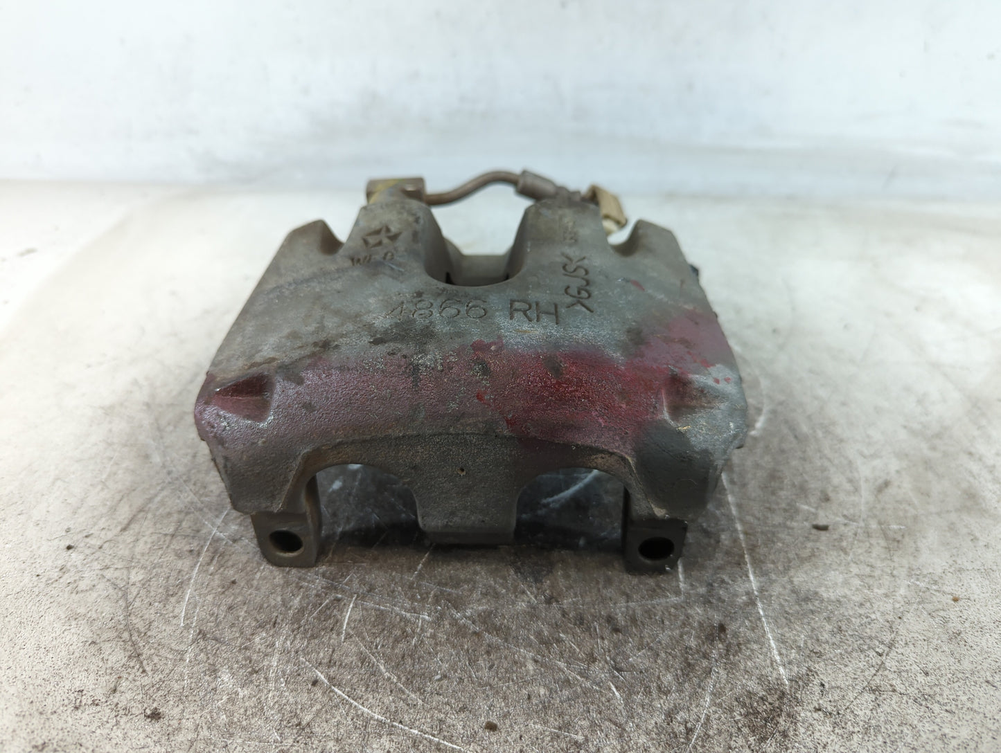 2012-2017 Jeep Grand Cherokee Front Passenger Right Brake Caliper - Oemusedautoparts1.com