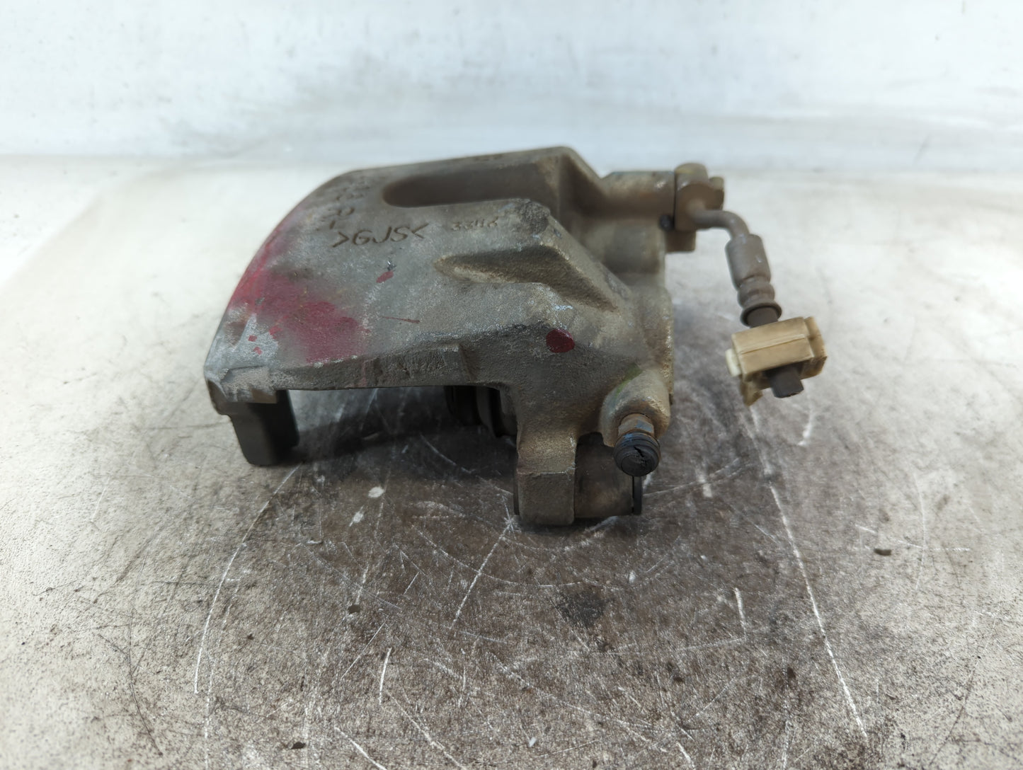 2012-2017 Jeep Grand Cherokee Front Passenger Right Brake Caliper - Oemusedautoparts1.com