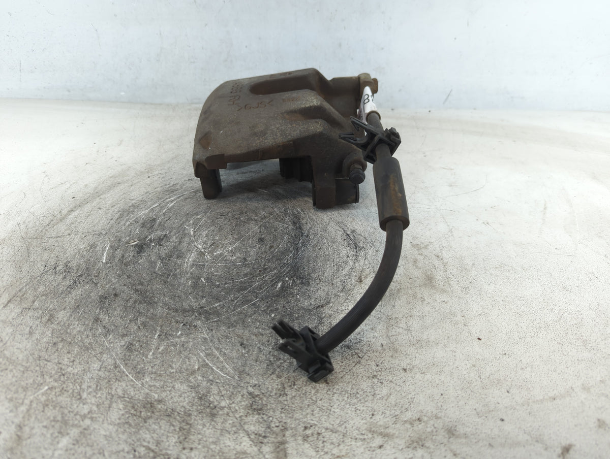 2011-2022 Jeep Grand Cherokee Front Passenger Right Brake Caliper 699880 - Oemusedautoparts1.com