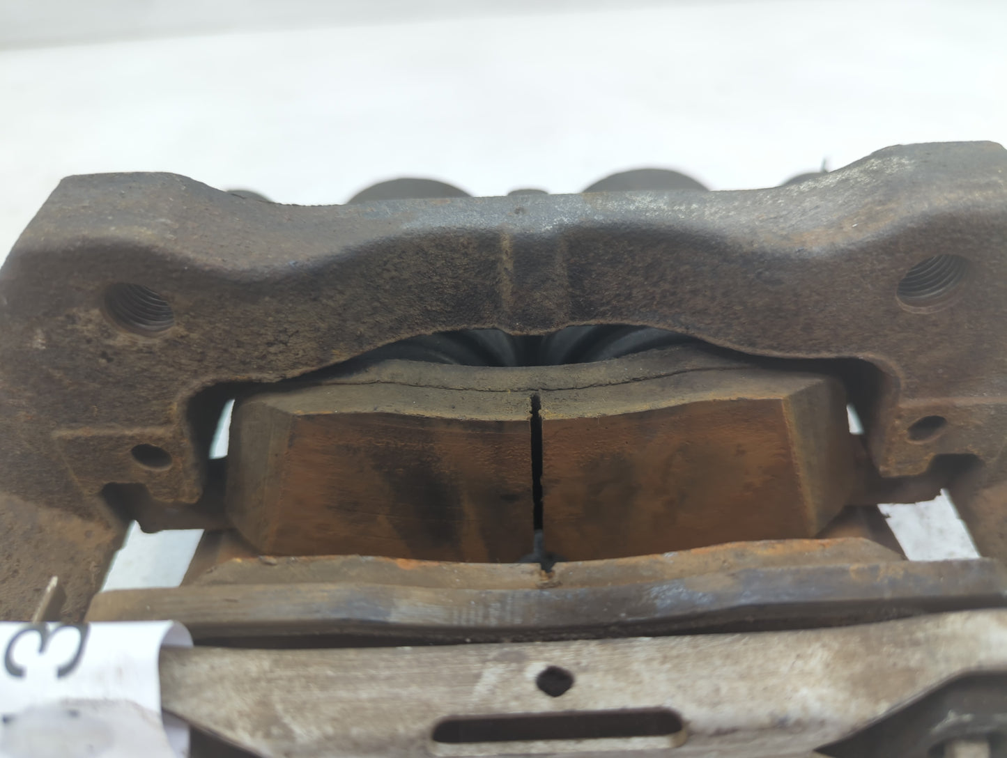 2011-2022 Jeep Grand Cherokee Front Driver Left Brake Caliper - Oemusedautoparts1.com
