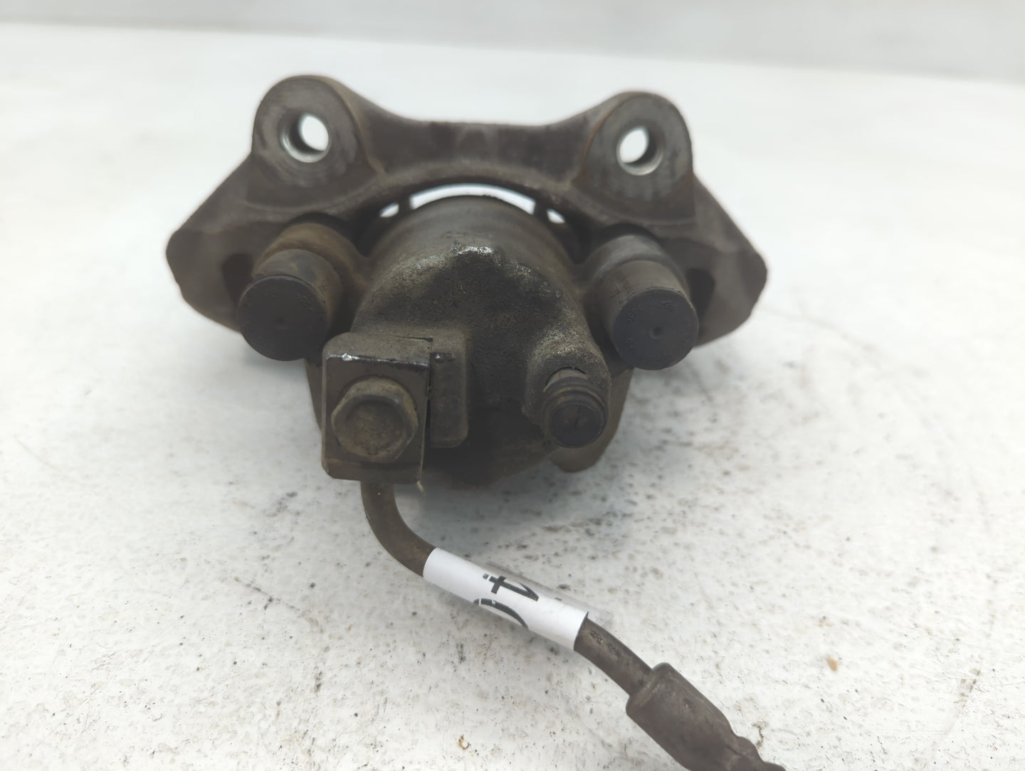 2011-2022 Jeep Grand Cherokee Front Driver Left Brake Caliper - Oemusedautoparts1.com