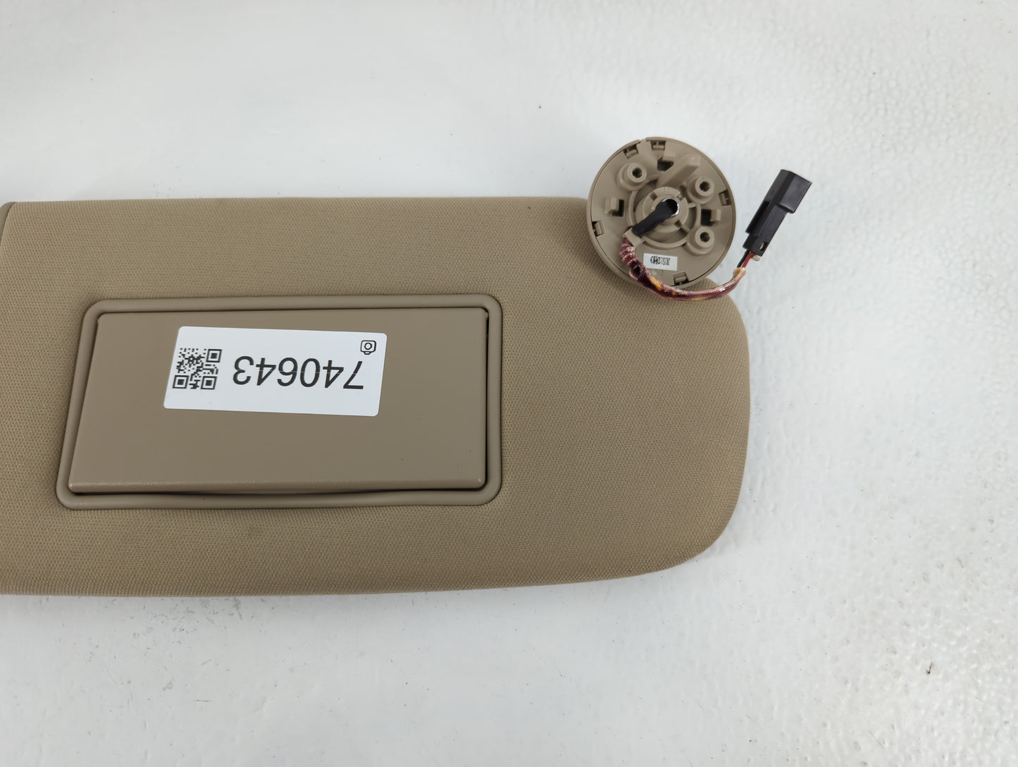 2014-2022 Jeep Grand Cherokee Sun Visor Shade Replacement Passenger Right Mirror Fits OEM Used Auto Parts - Oemusedautoparts