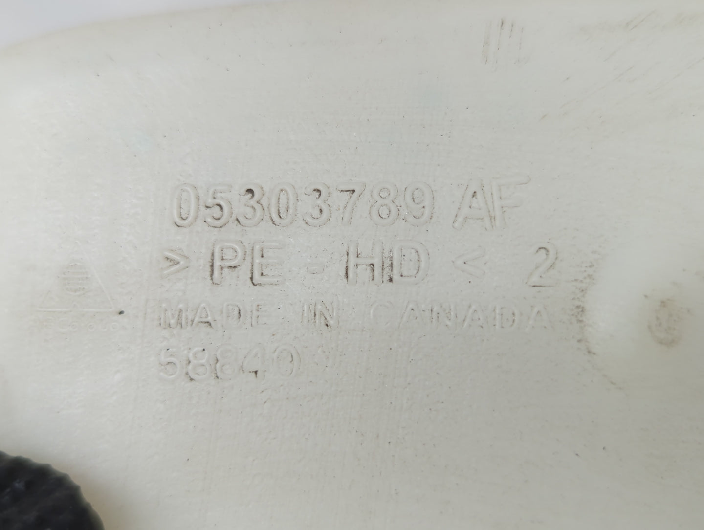 2007-2017 Jeep Patriot Windshield Washer Fluid Reservoir Bottle Oem - Oemusedautoparts1.com