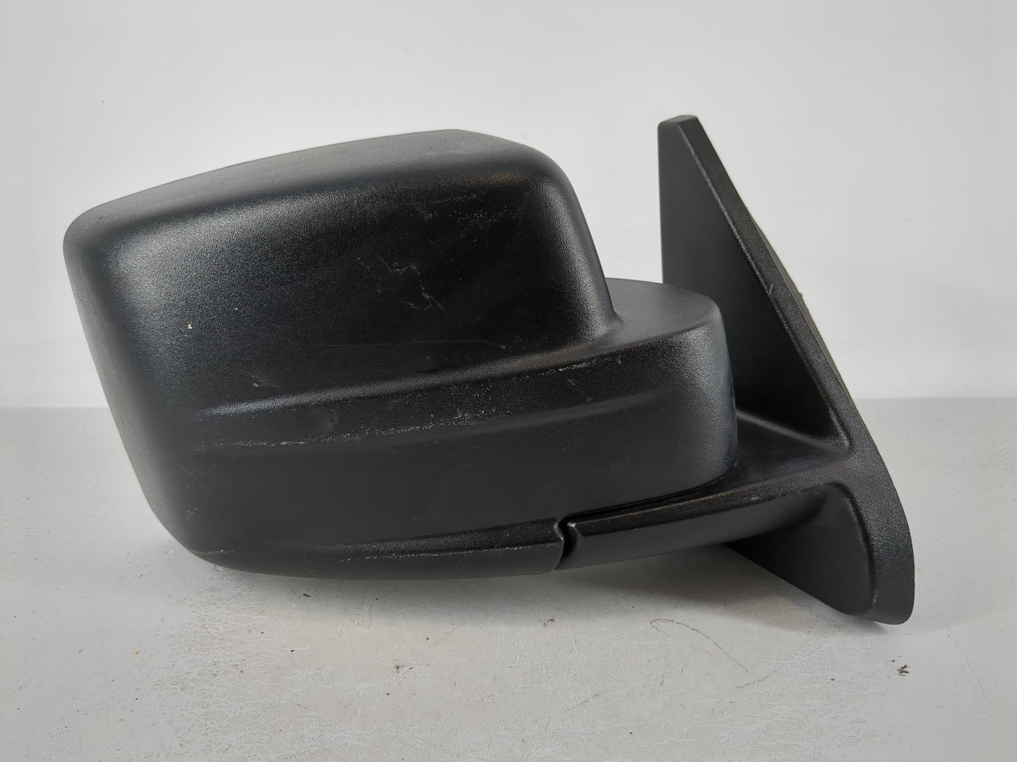 2007-2017 Jeep Patriot Passenger Side View Mirror - Right Door Mirror OEM Used - Oemusedautoparts1.com