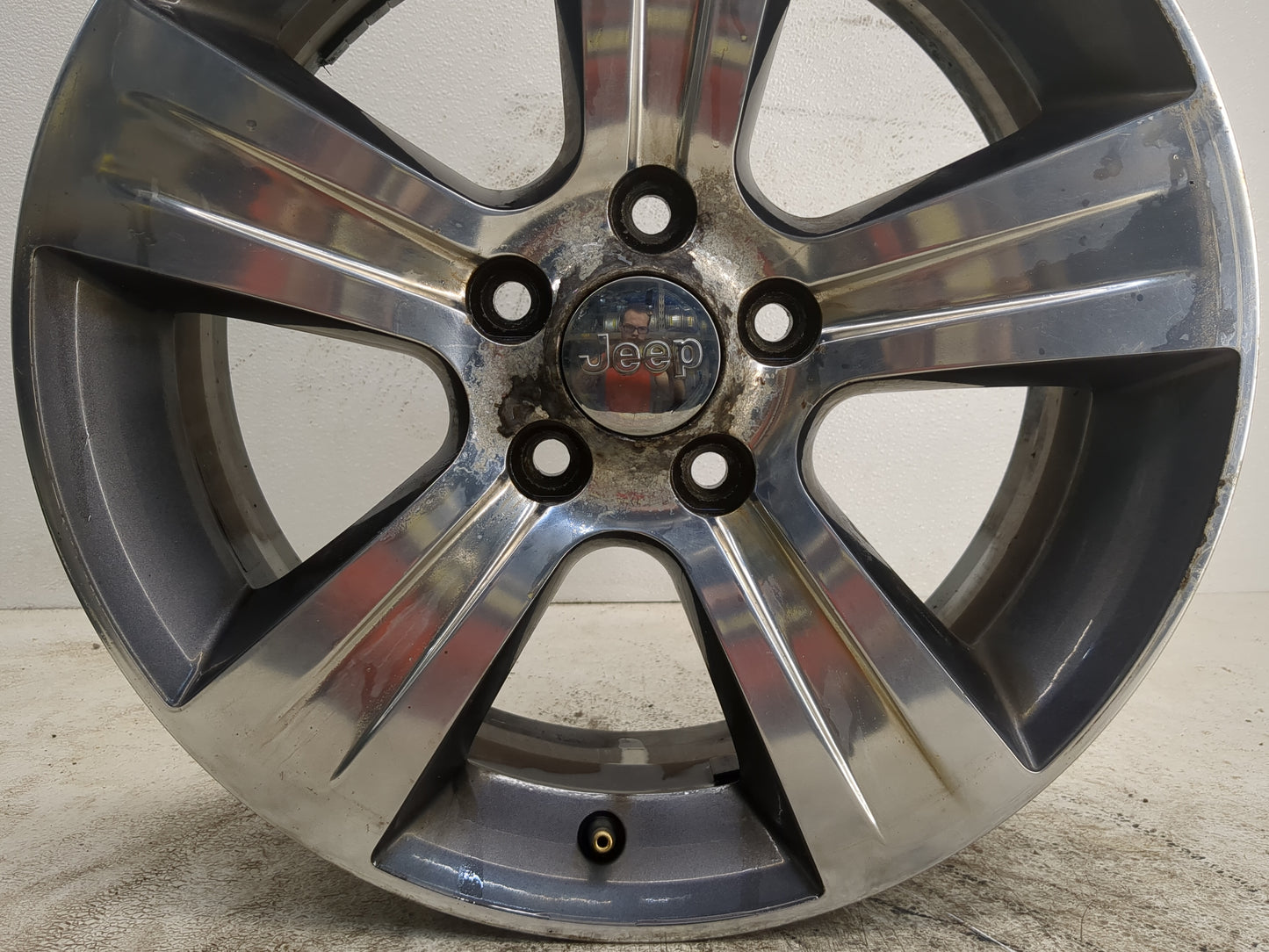 2016-2017 Jeep Patriot Oem Wheel Rim - Oemusedautoparts1.com