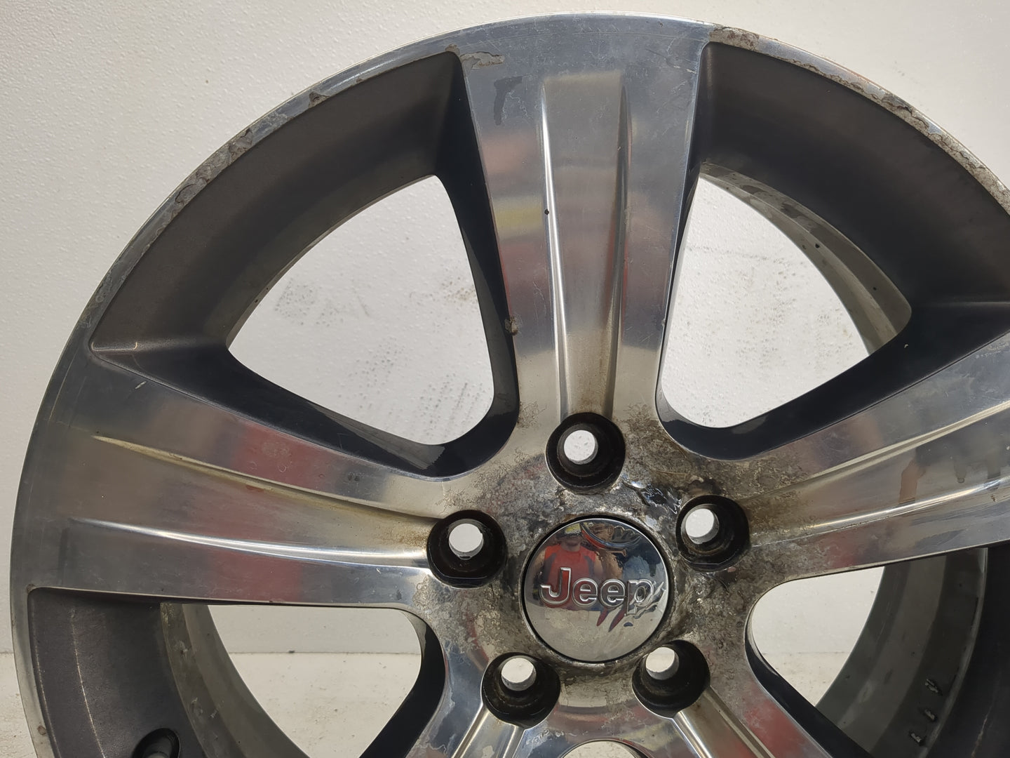 2016-2017 Jeep Patriot Oem Wheel Rim - Oemusedautoparts1.com