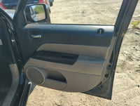 2016 Jeep Patriot Front Right Passenger Interior Door Panel Trim 1152054 - Oemusedautoparts1.com