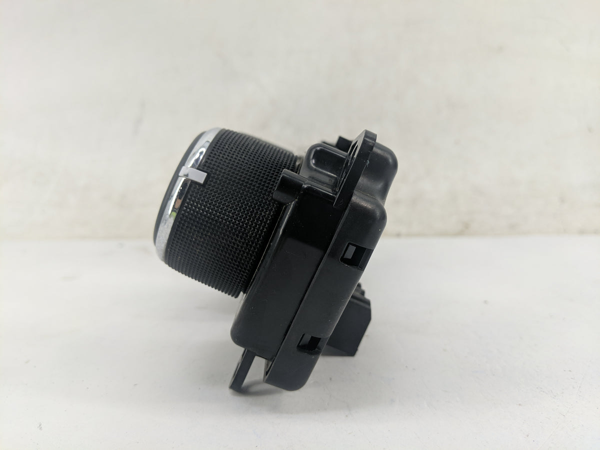 2011-2017 Jeep Patriot Climate Control Module Temperature AC/Heater Replacement P/N:P55111278AF Fits OEM Used Auto Parts - O