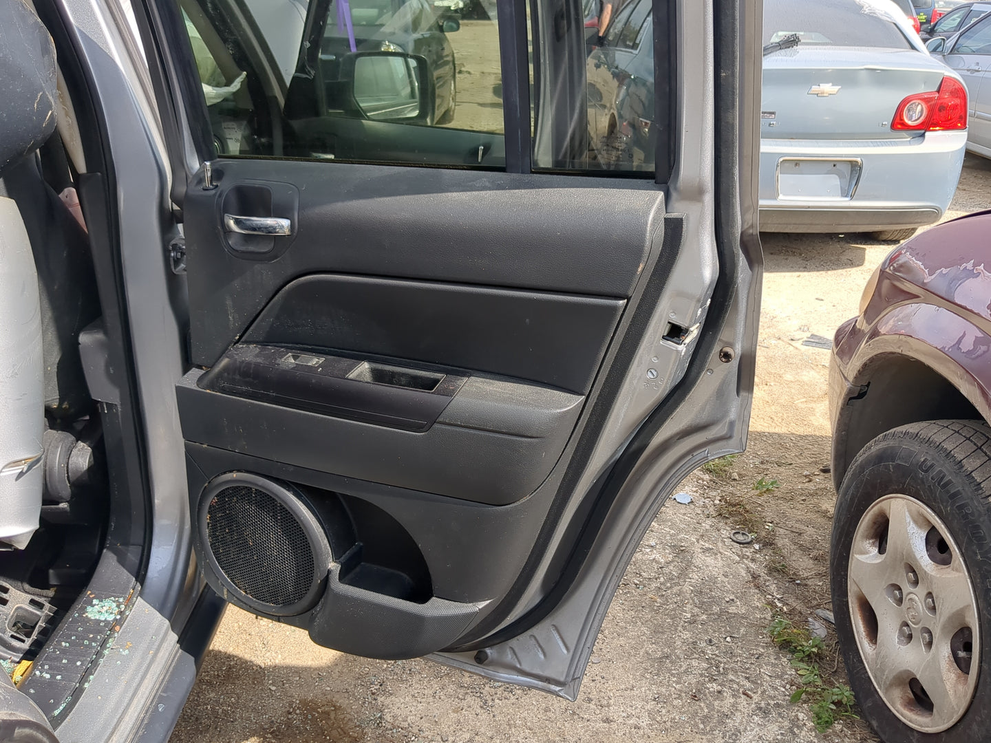 2011-2017 Jeep Patriot Passenger Rear Door Oem - Oemusedautoparts1.com