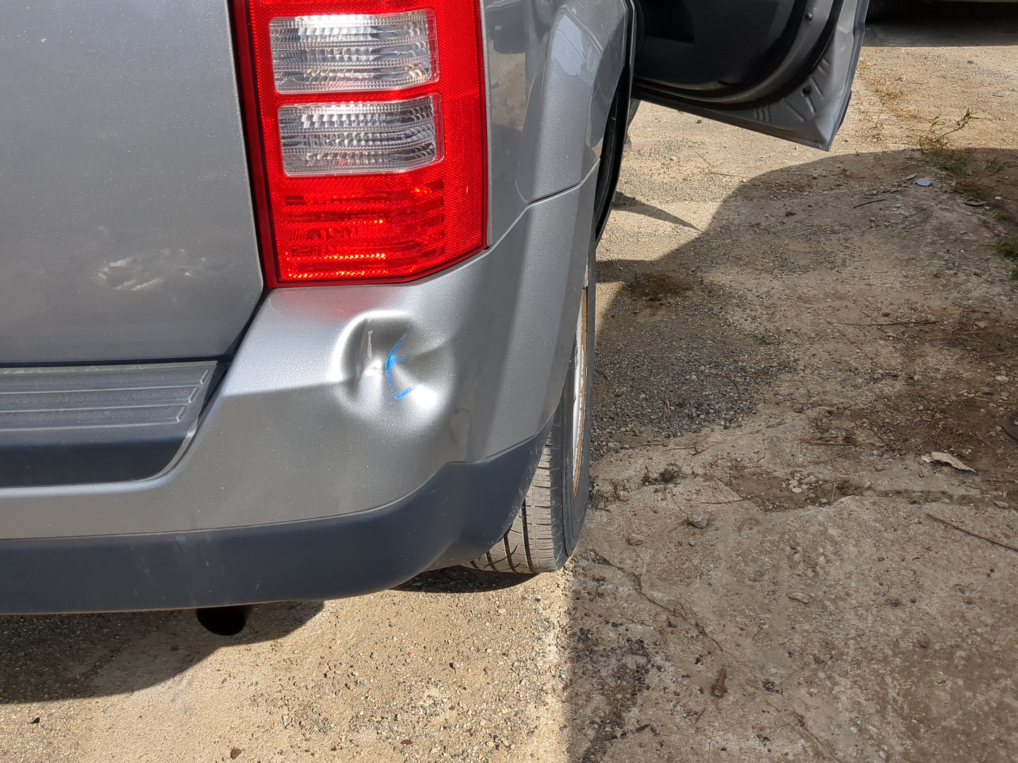 2011-2017 Jeep Patriot Rear Bumper Assembly Oem - Oemusedautoparts1.com