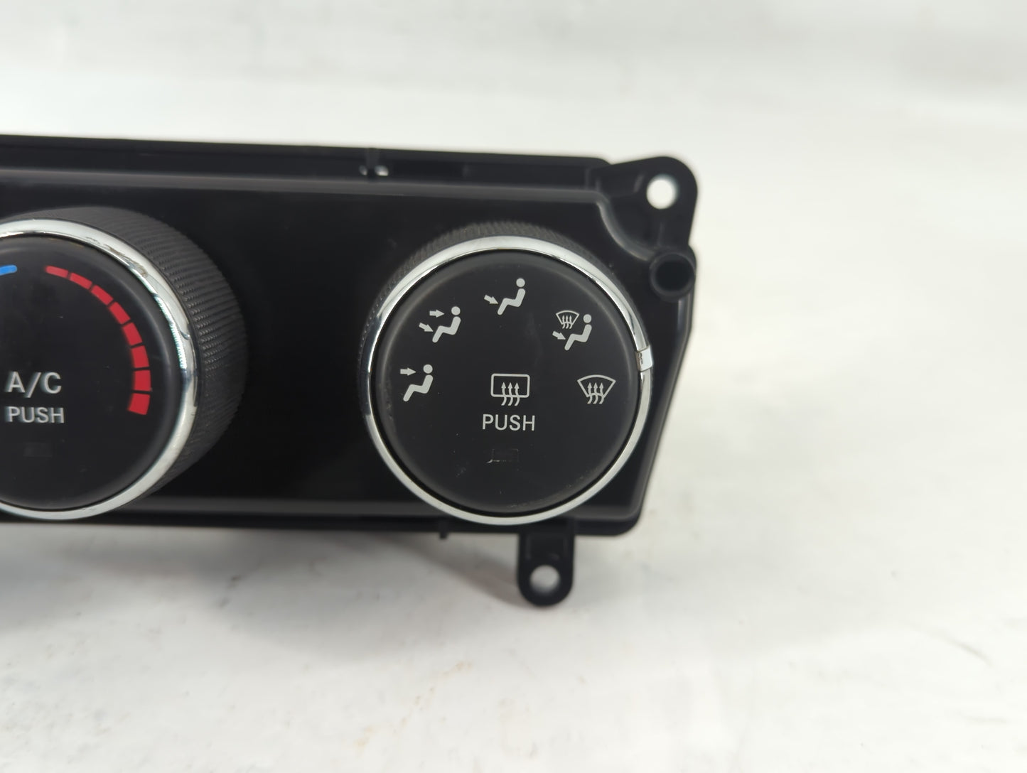 2011-2017 Jeep Patriot Climate Control Module Temperature AC/Heater Replacement P/N:P55111278AE Fits OEM Used Auto Parts - O