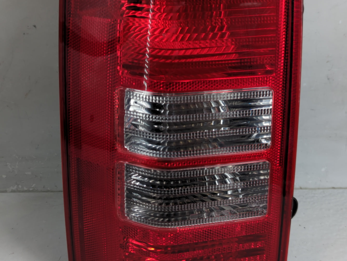 2008-2017 Jeep Patriot Tail Light Assembly Driver Left OEM Fits Fits 2008 2009 2010 2011 2012 2013 2014 2015 2016 2017 OEM U