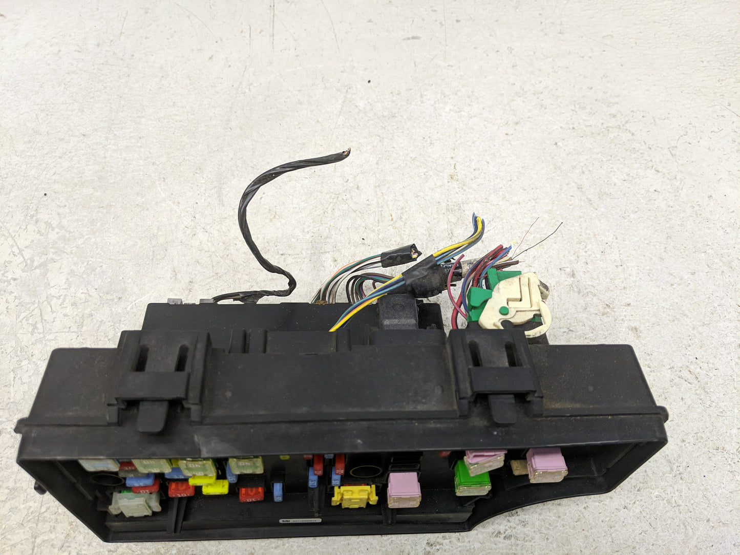 2016 Jeep Patriot Fusebox Fuse Box Panel Relay Module Fits OEM Used Auto Parts - Oemusedautoparts1.com