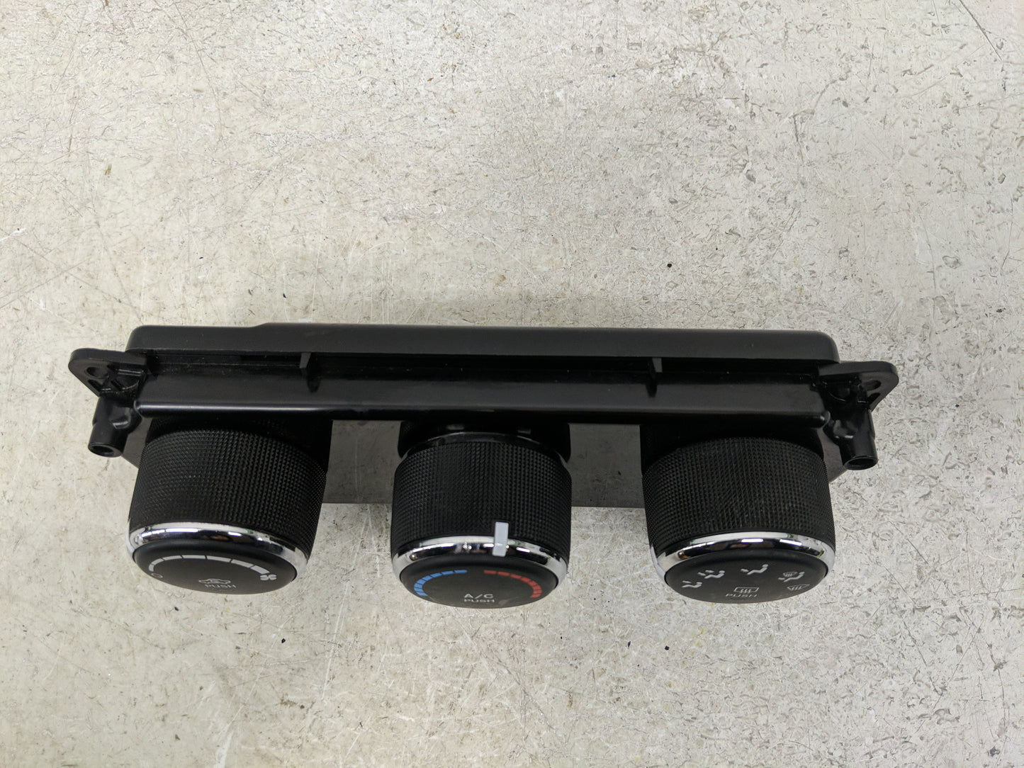 2011-2017 Jeep Patriot Climate Control Module Temperature AC/Heater Replacement P/N:P55111278AF Fits OEM Used Auto Parts - O