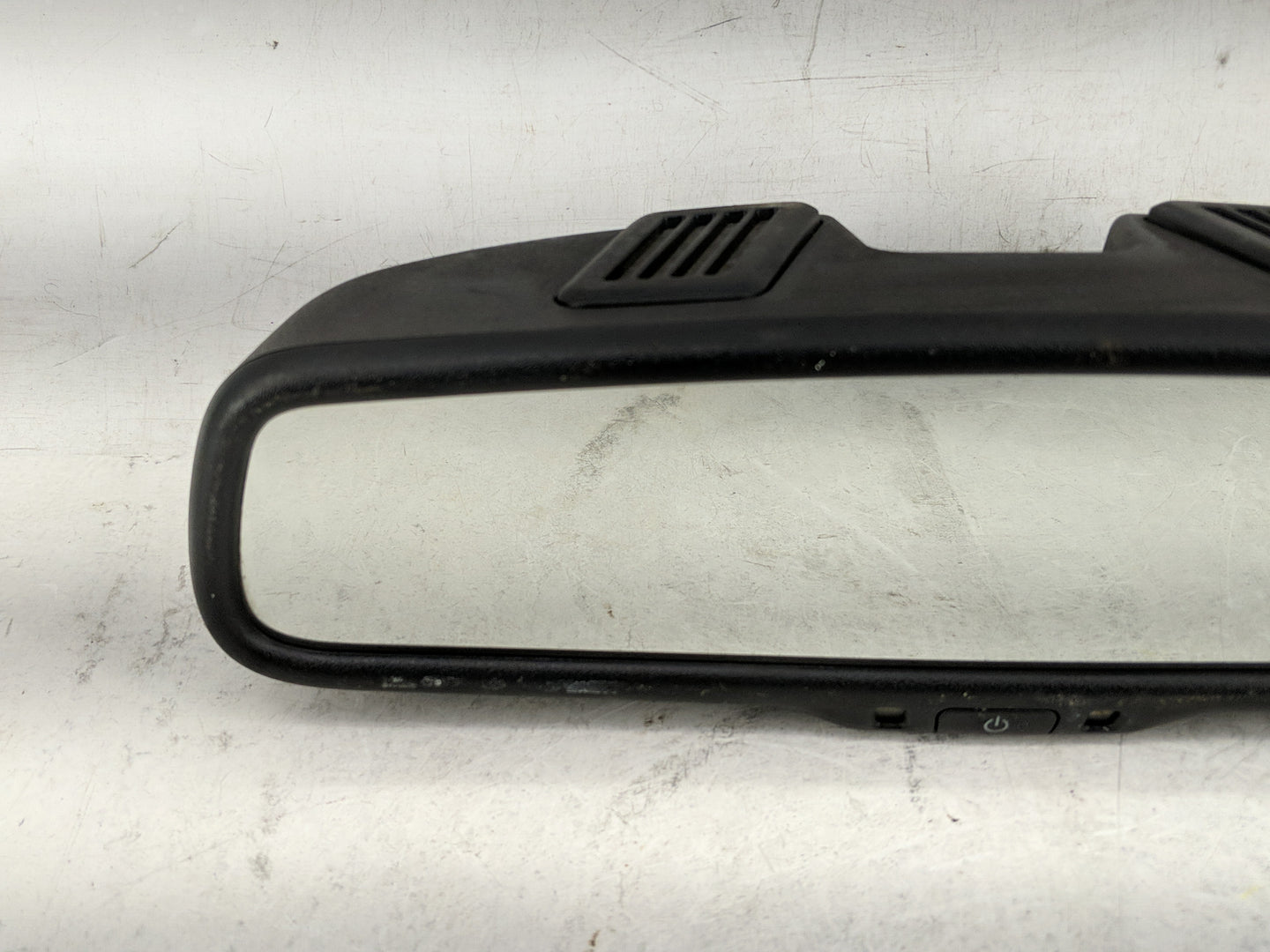 2007-2017 Jeep Patriot Interior Rear View Mirror Replacement OEM P/N:E11026130 Fits OEM Used Auto Parts - Oemusedautoparts1.