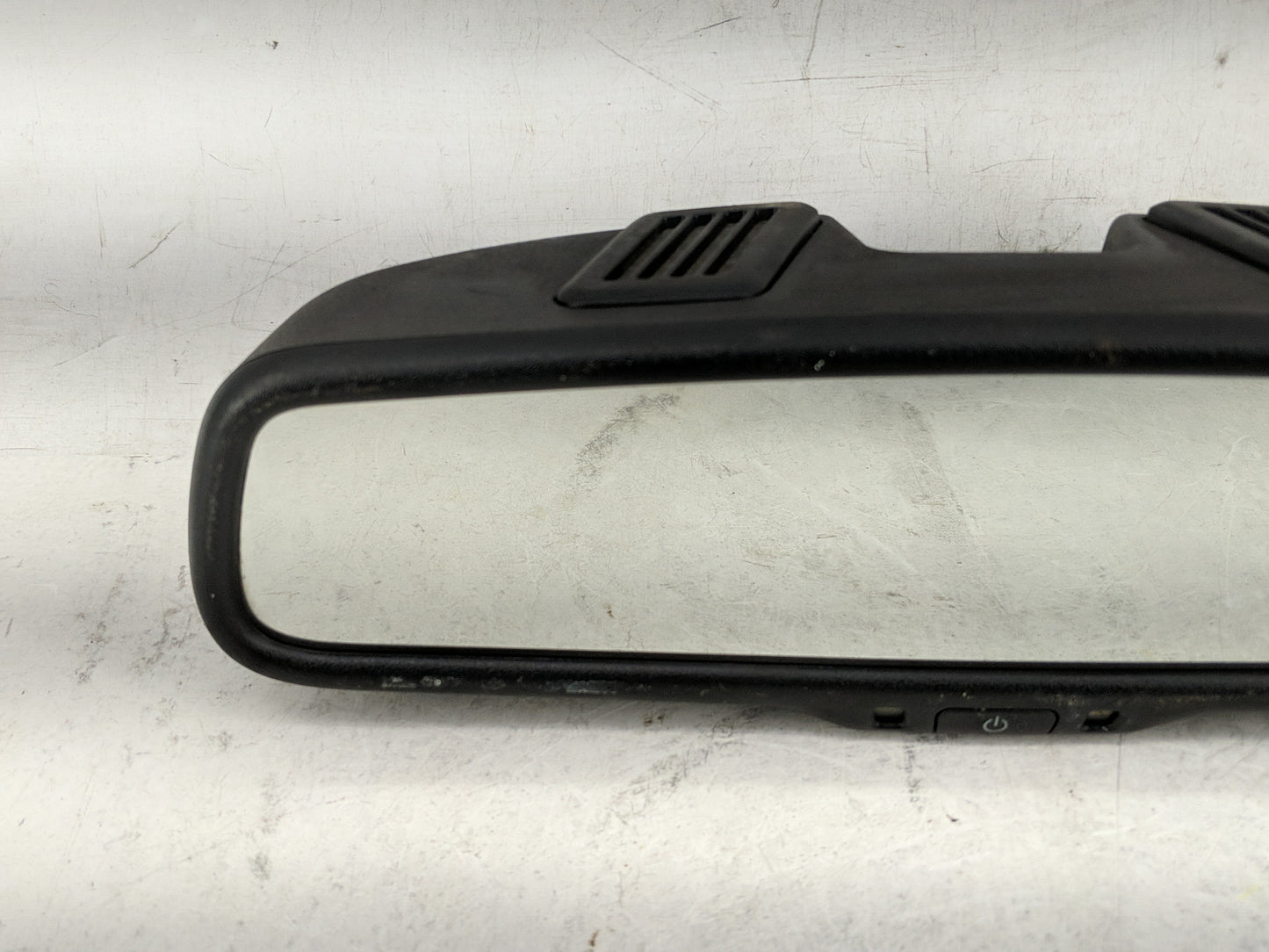 2007-2017 Jeep Patriot Interior Rear View Mirror Replacement OEM P/N:E11026130 Fits OEM Used Auto Parts - Oemusedautoparts1.