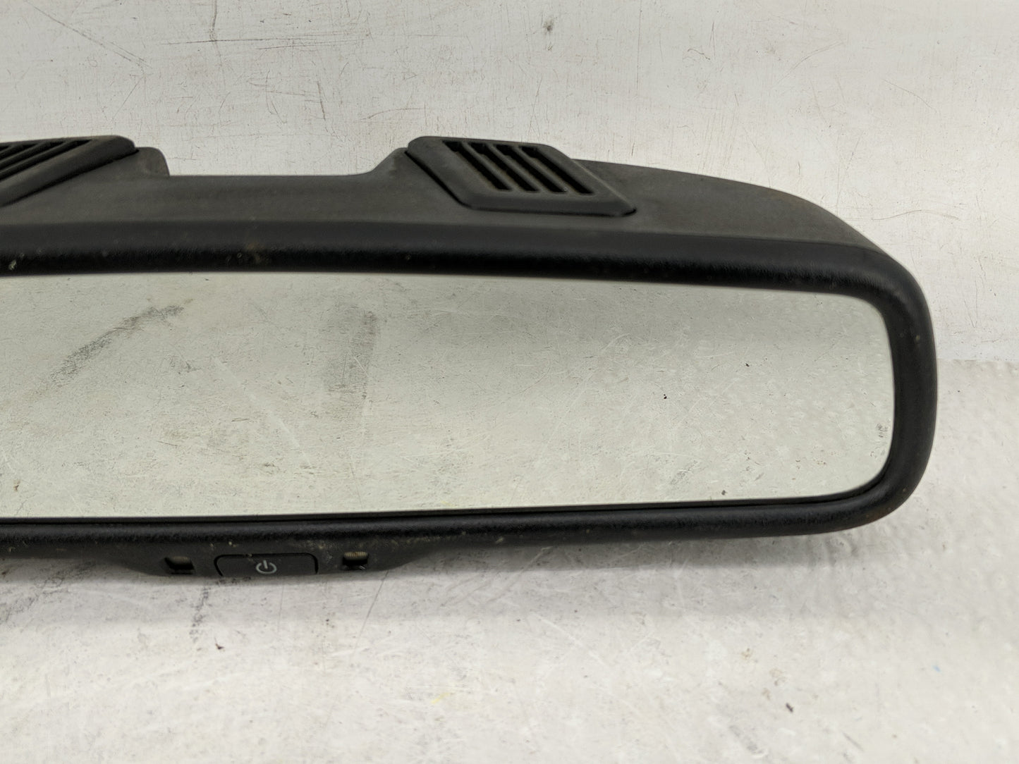 2007-2017 Jeep Patriot Interior Rear View Mirror Replacement OEM P/N:E11026130 Fits OEM Used Auto Parts - Oemusedautoparts1.