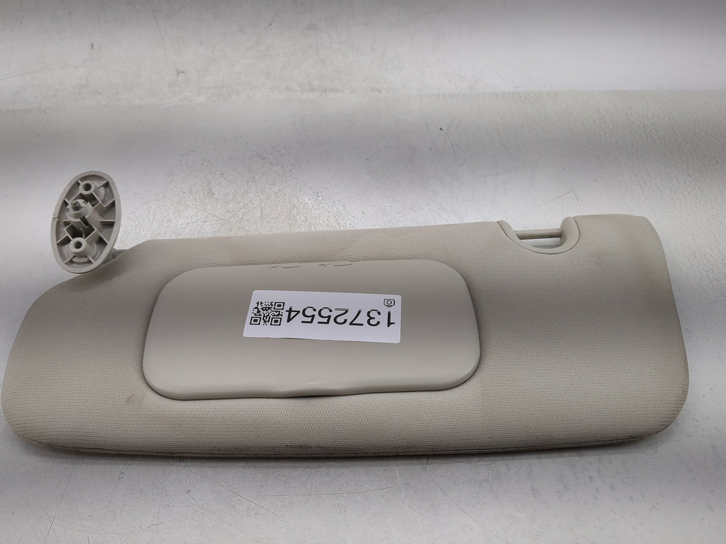 2010-2017 Jeep Patriot Sun Visor Shade Replacement Passenger Right Mirror Fits Fits 2010 2011 2012 2013 2014 2015 2016 2017 