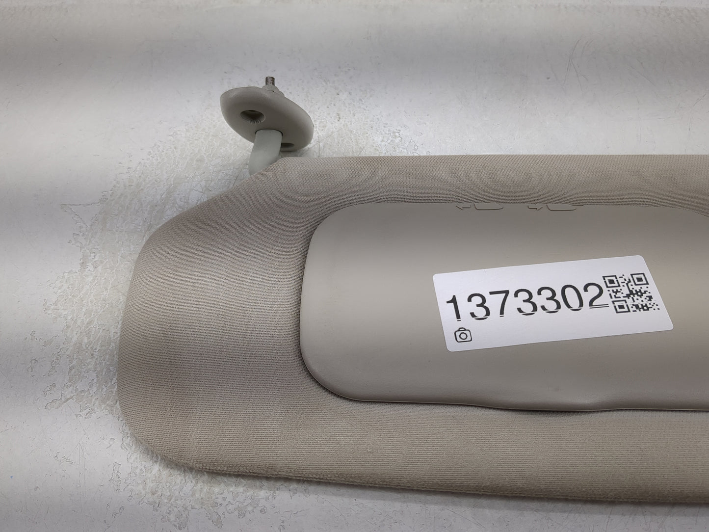 2010-2017 Jeep Patriot Sun Visor Shade Replacement Driver Left Mirror Fits Fits 2010 2011 2012 2013 2014 2015 2016 2017 OEM 