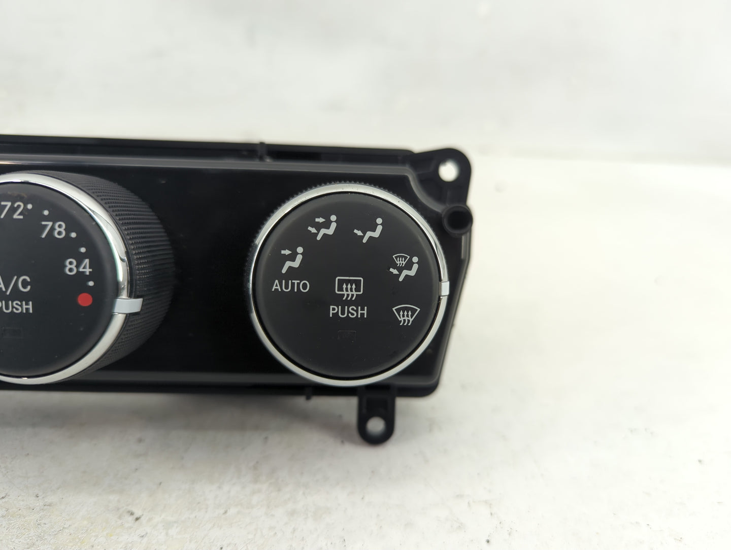 2011-2017 Jeep Patriot Climate Control Module Temperature AC/Heater Replacement P/N:P55111133AF Fits OEM Used Auto Parts - O