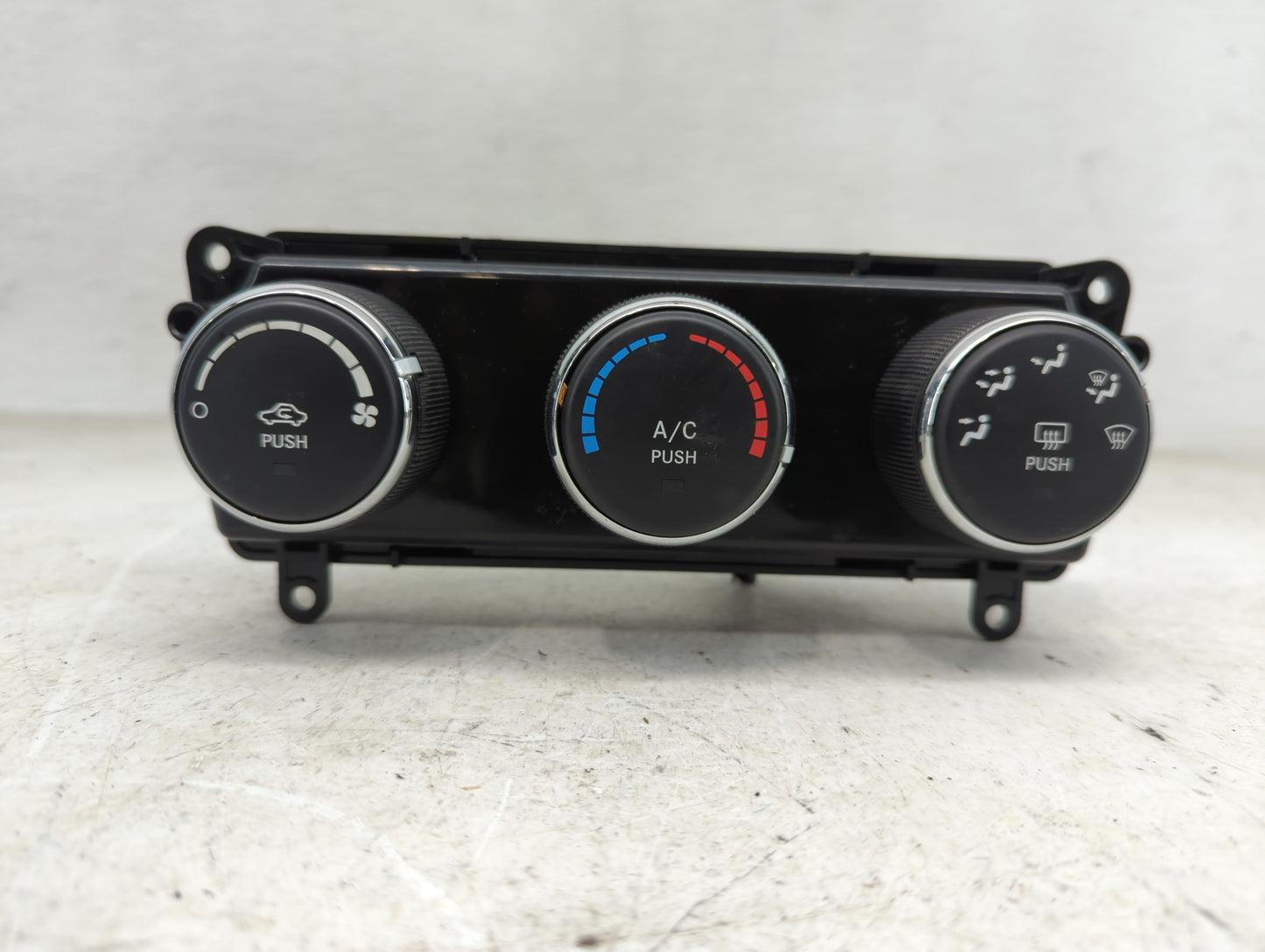 2011-2017 Jeep Patriot Climate Control Module Temperature AC/Heater Replacement P/N:P55111278AF Fits OEM Used Auto Parts - O