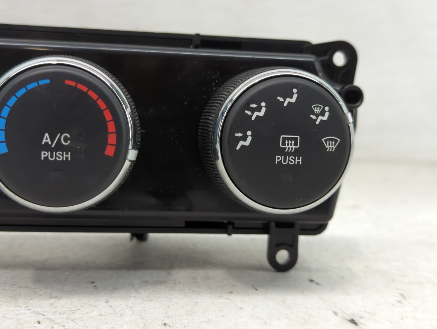 2011-2017 Jeep Patriot Climate Control Module Temperature AC/Heater Replacement P/N:P55111278AF Fits OEM Used Auto Parts - O