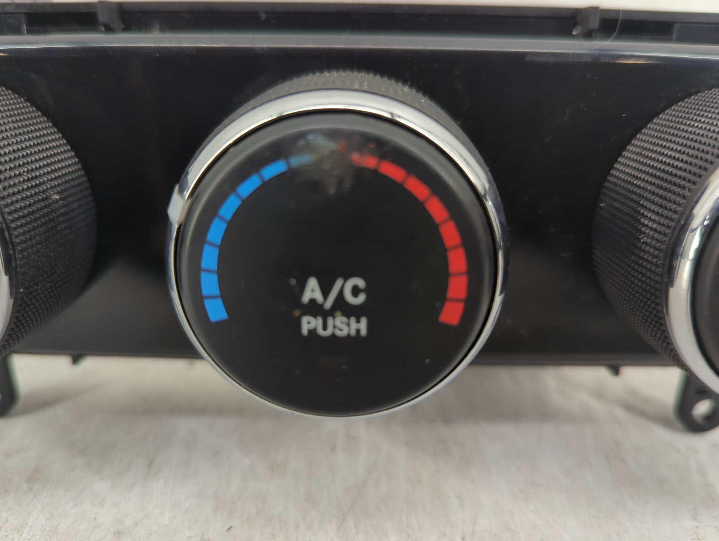 2011-2017 Jeep Patriot Climate Control Module Temperature AC/Heater Replacement P/N:P55111278AE Fits OEM Used Auto Parts - O