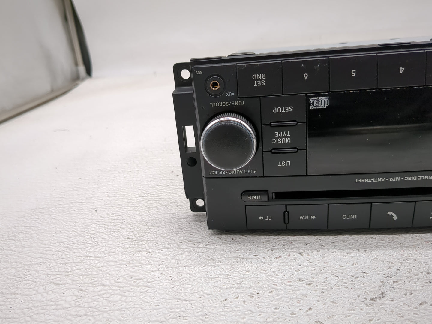 2013-2017 Jeep Patriot Radio AM FM Cd Player Receiver Replacement P/N:P05091197AE Fits Fits 2013 2014 2015 2016 2017 OEM Use