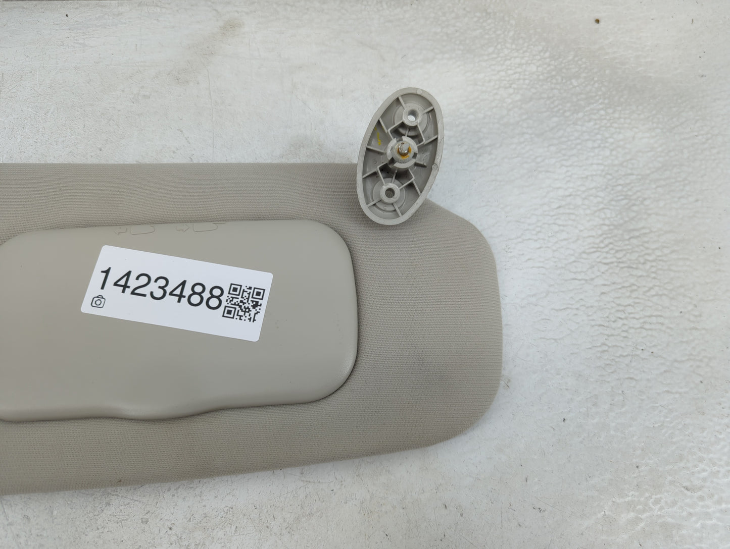 2010-2017 Jeep Patriot Sun Visor Shade Replacement Passenger Right Mirror Fits Fits 2010 2011 2012 2013 2014 2015 2016 2017 