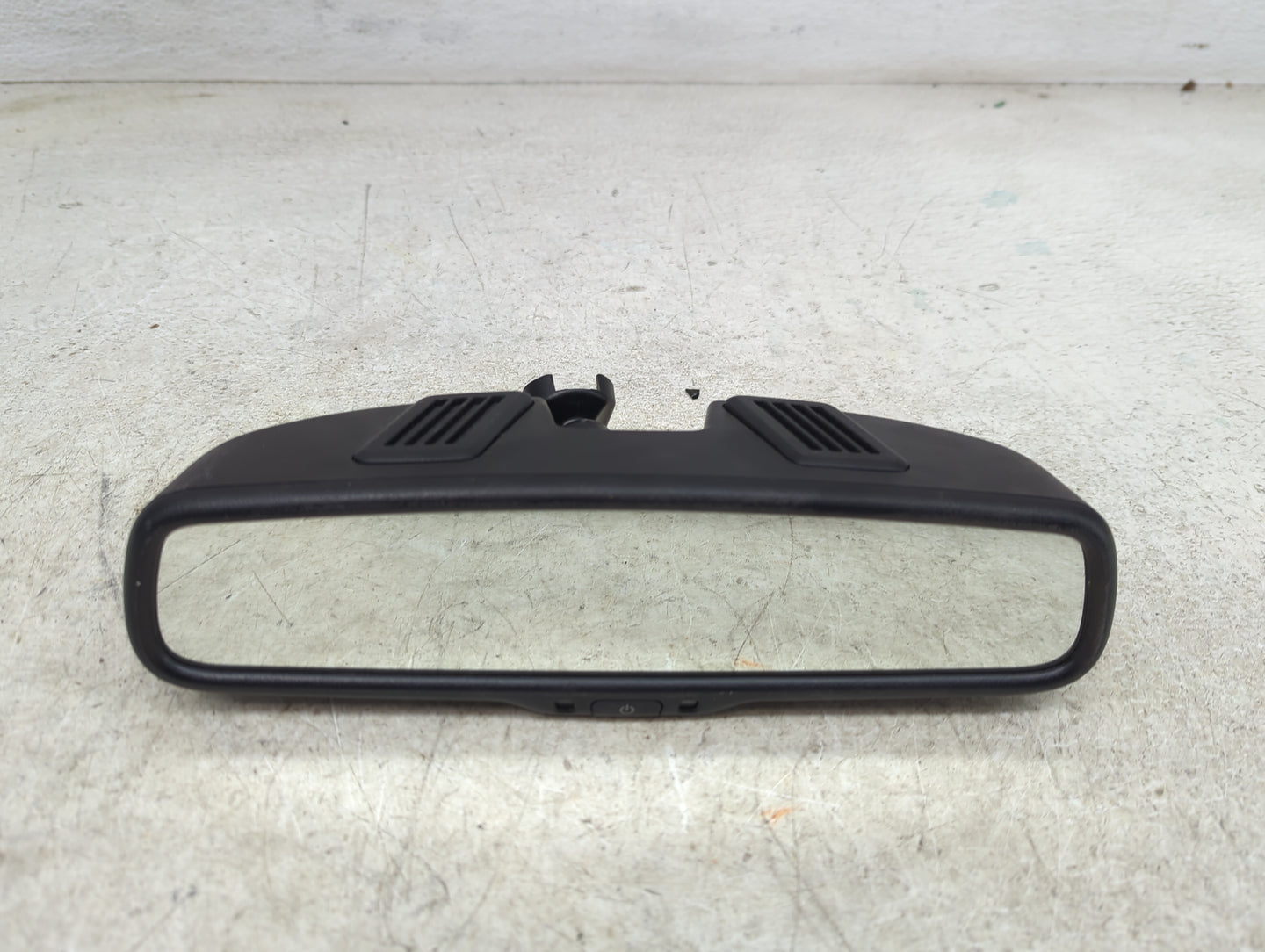 2007-2017 Jeep Patriot Interior Rear View Mirror Replacement OEM P/N:026130 GNTX-630 Fits OEM Used Auto Parts - Oemusedautop