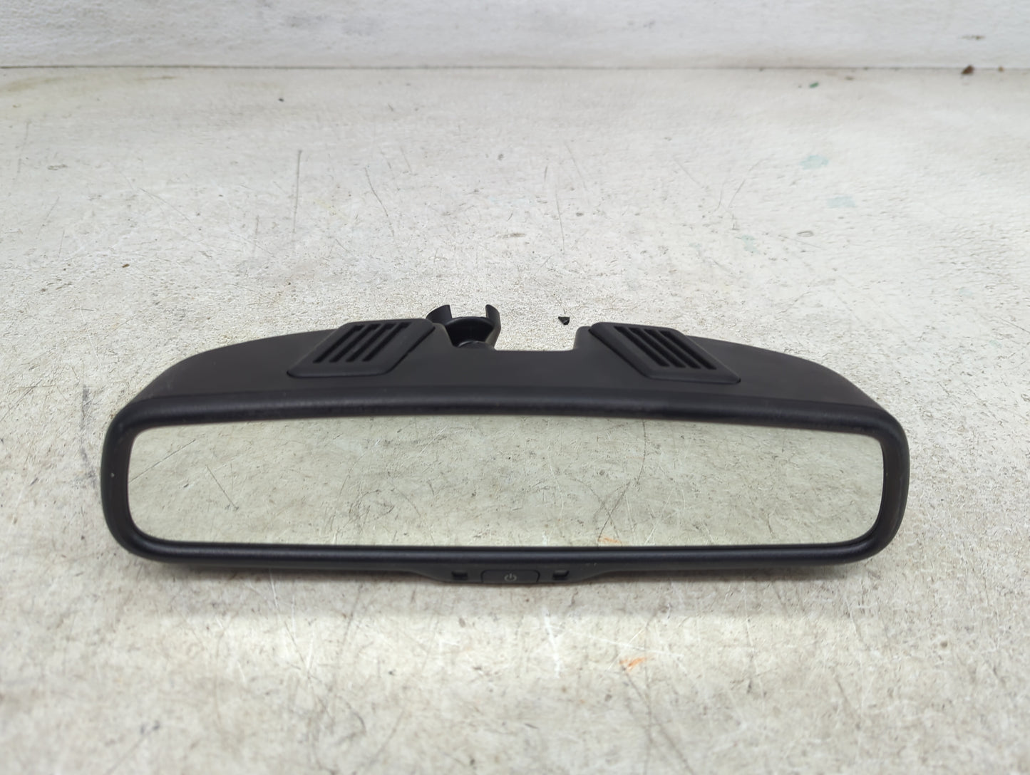 2007-2017 Jeep Patriot Interior Rear View Mirror Replacement OEM P/N:026130 GNTX-630 Fits OEM Used Auto Parts - Oemusedautop