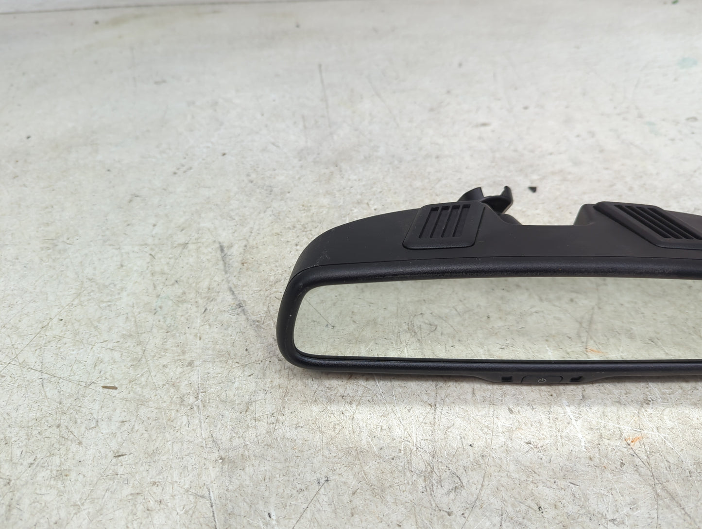 2007-2017 Jeep Patriot Interior Rear View Mirror Replacement OEM P/N:026130 GNTX-630 Fits OEM Used Auto Parts - Oemusedautop
