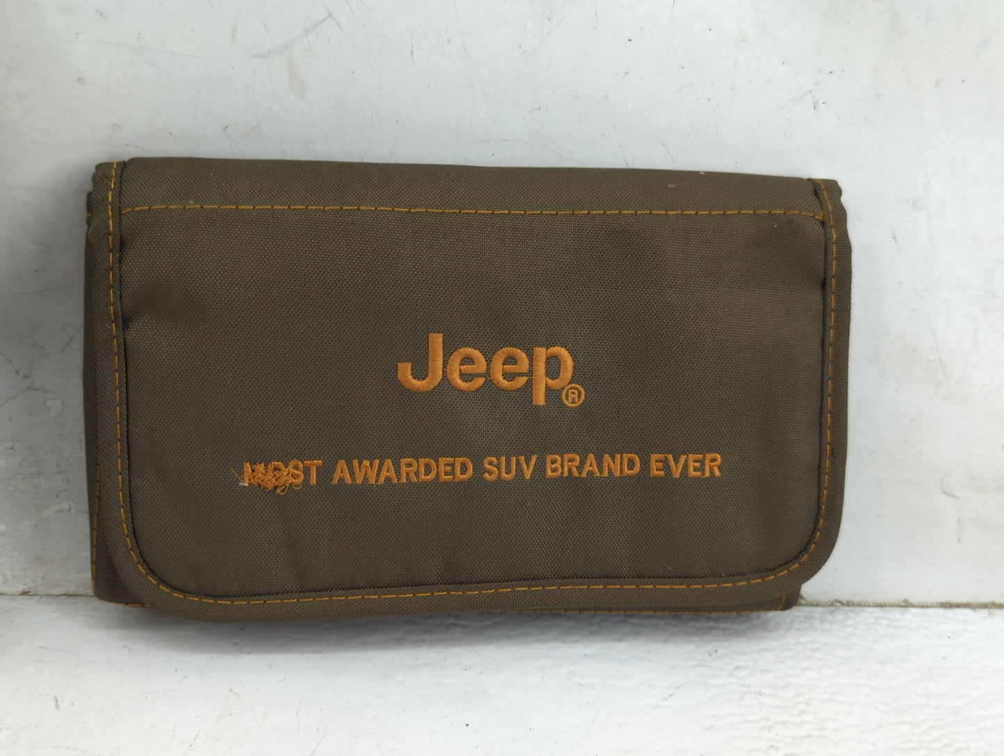 2016 Jeep Patriot Owners Manual Book Guide P/N:16MK74-926-AA OEM Used Auto Parts - Oemusedautoparts1.com