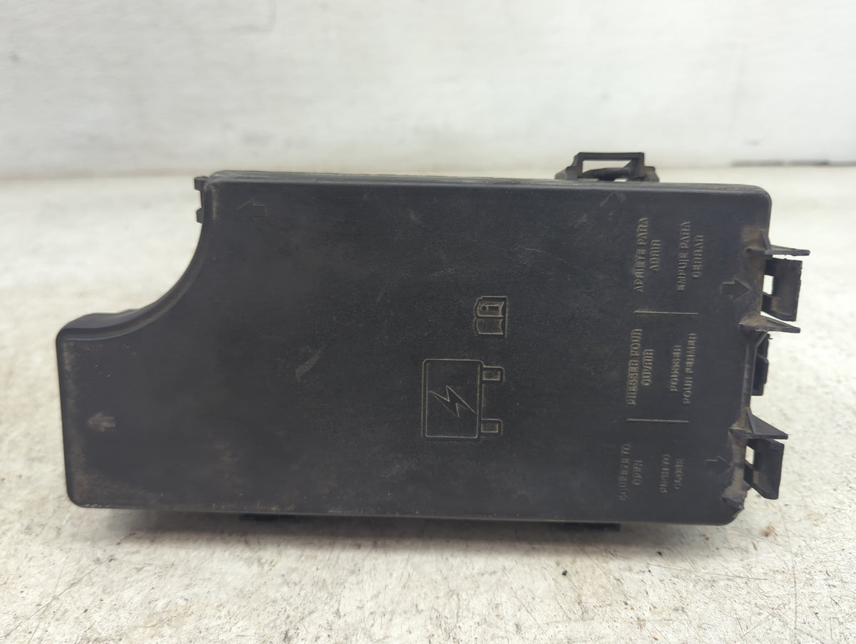 2016 Jeep Patriot Body Control Module Bcm P68089247aa - Oemusedautoparts1.com