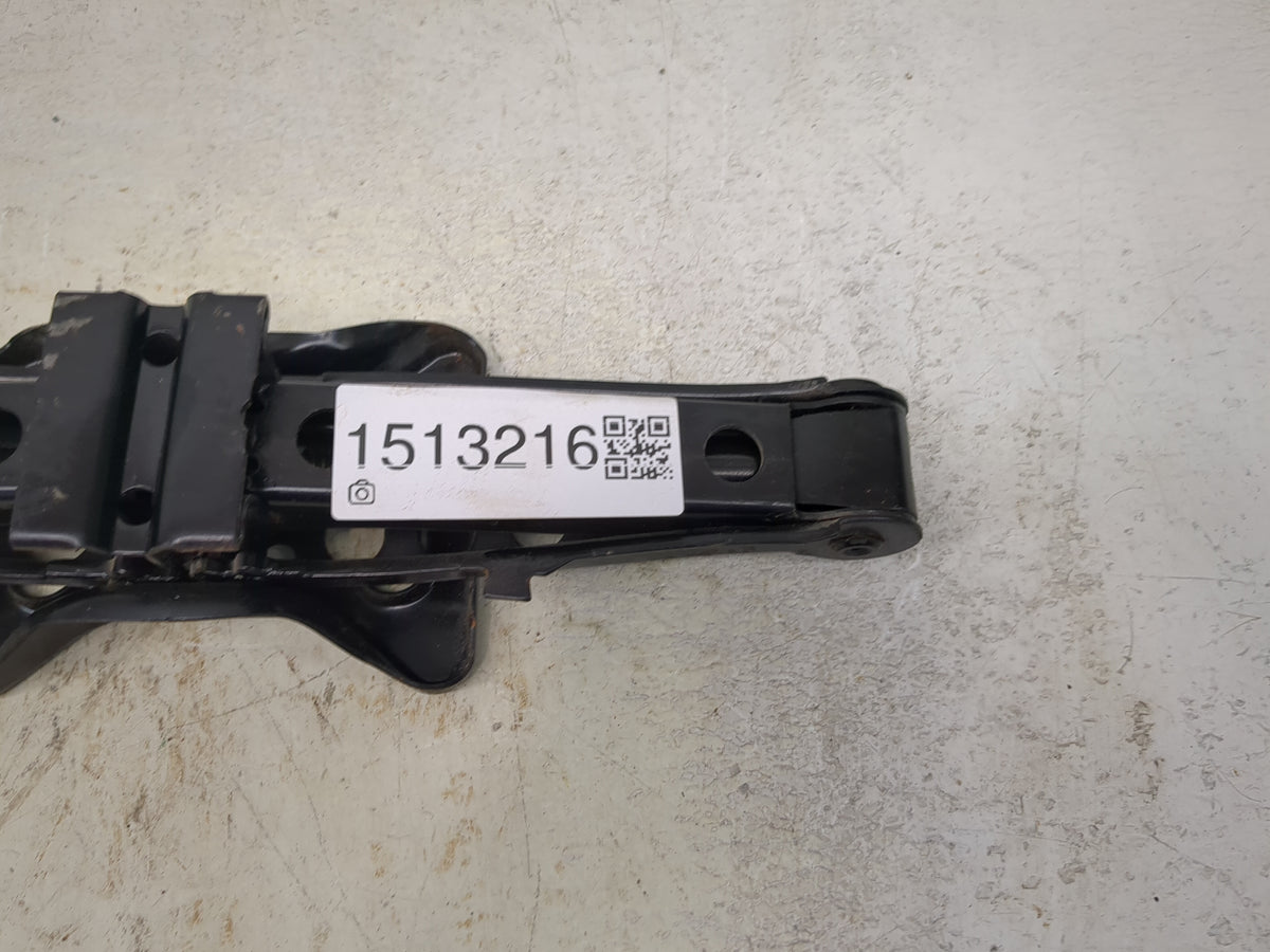 2016 Jeep Patriot Spare Scissor Car Jack 1513216 - Oemusedautoparts1.com