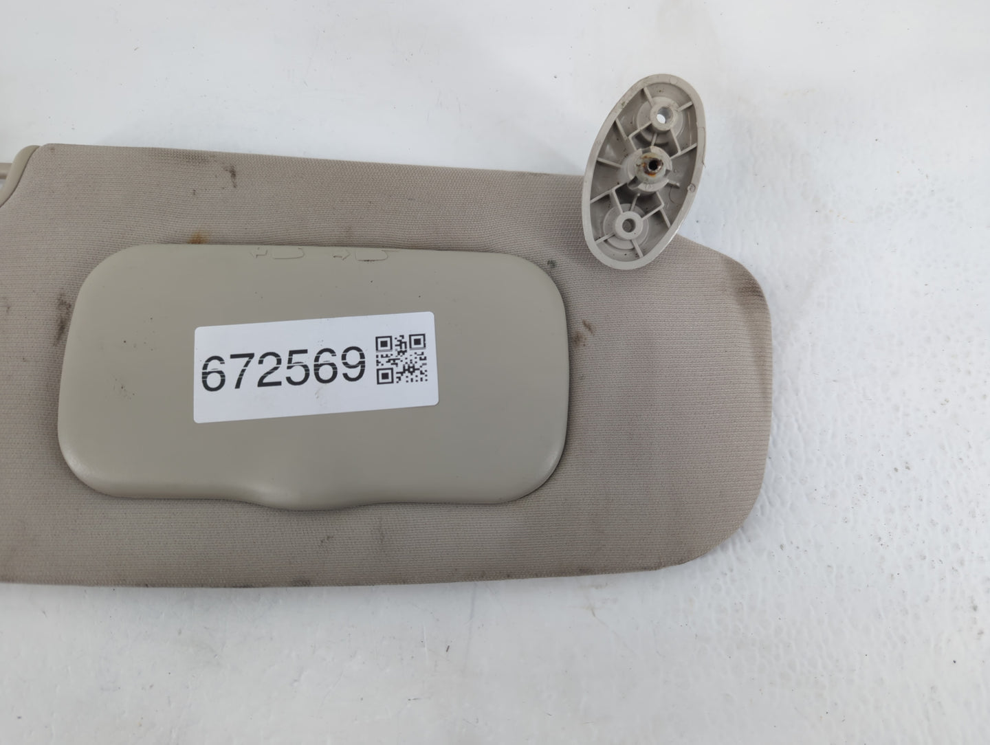 2010-2017 Jeep Patriot Sun Visor Shade Replacement Passenger Right Mirror Fits Fits 2010 2011 2012 2013 2014 2015 2016 2017 