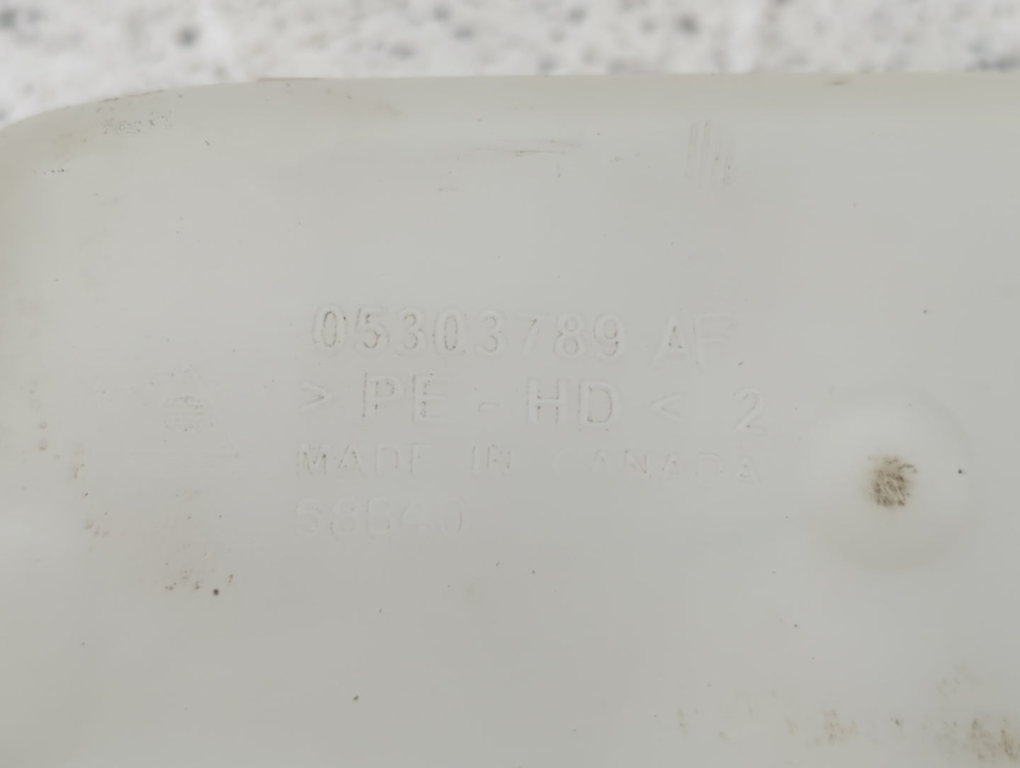 2007-2017 Jeep Patriot Windshield Washer Fluid Reservoir Bottle Oem - Oemusedautoparts1.com