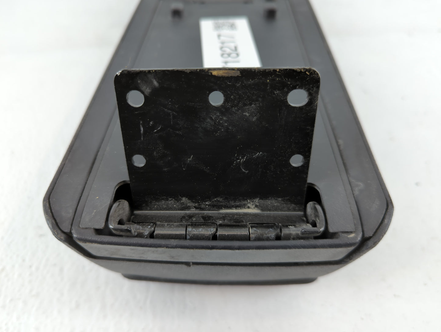 2016 Jeep Patriot Center Console Armrest Cover Lid Fits OEM Used Auto Parts - Oemusedautoparts1.com