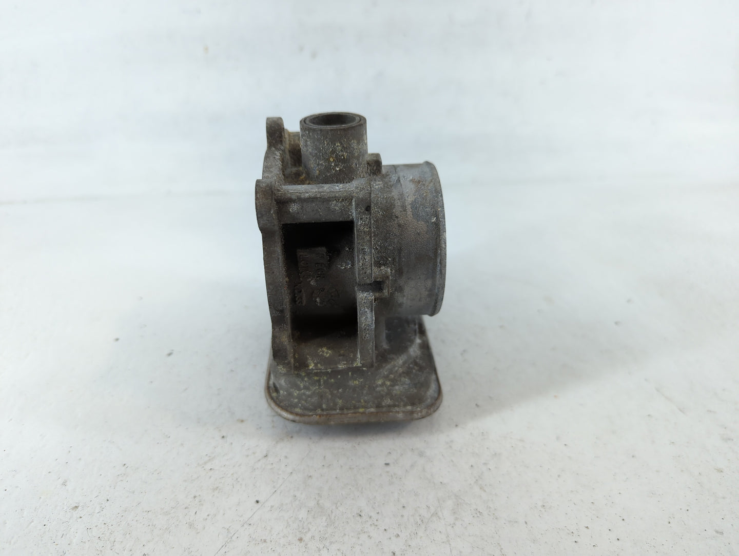 2007-2017 Jeep Patriot Throttle Body Fits Fits 2007 2008 2009 2010 2011 2012 2013 2014 2015 2016 2017 2018 OEM Used Auto Par