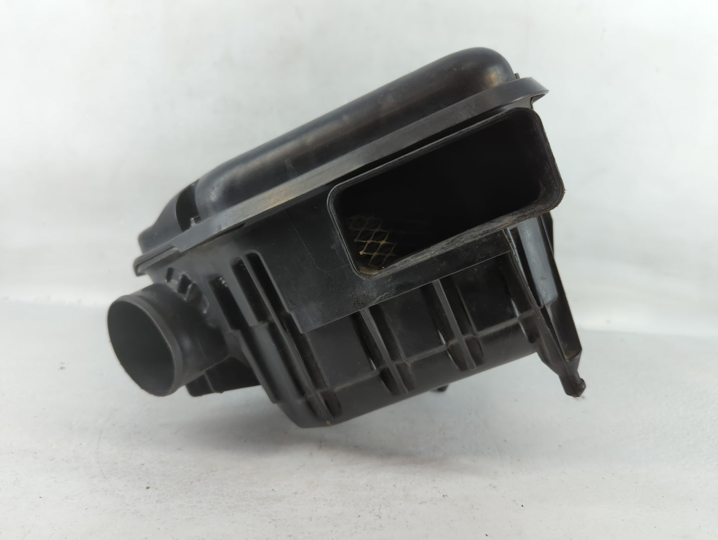 2011-2017 Jeep Patriot Air Cleaner Intake-duct Hose Tube - Oemusedautoparts1.com