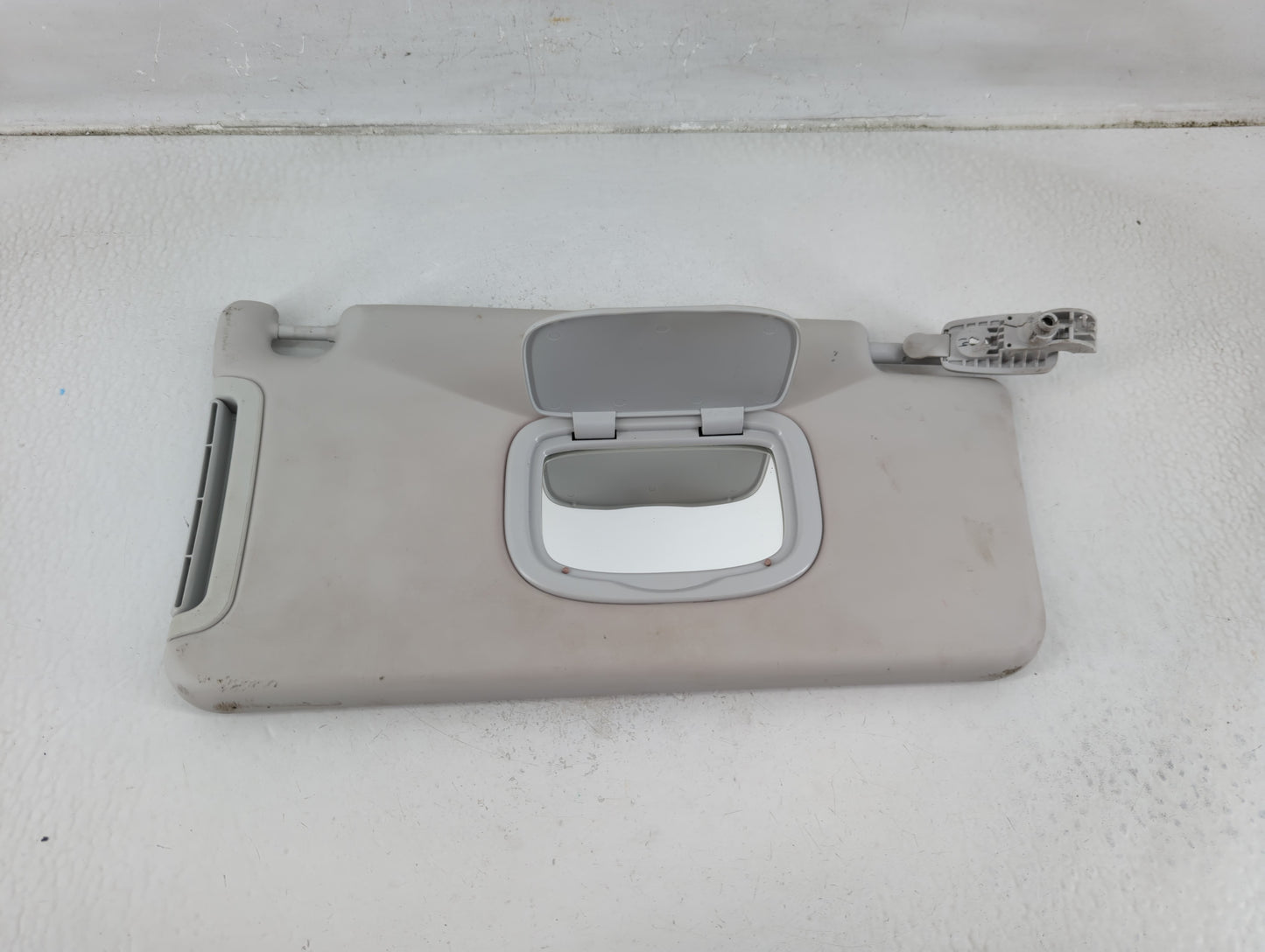 2015-2022 Jeep Renegade Sun Visor Shade Replacement Passenger Right Mirror Fits Fits 2015 2016 2017 2018 2019 2020 2021 2022