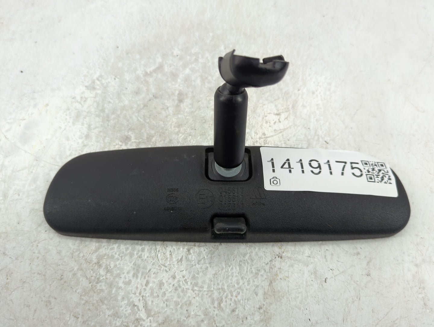 2015-2022 Jeep Renegade Interior Rear View Mirror Replacement OEM P/N:E11045617 Fits Fits 2015 2016 2017 2018 2019 2020 2021