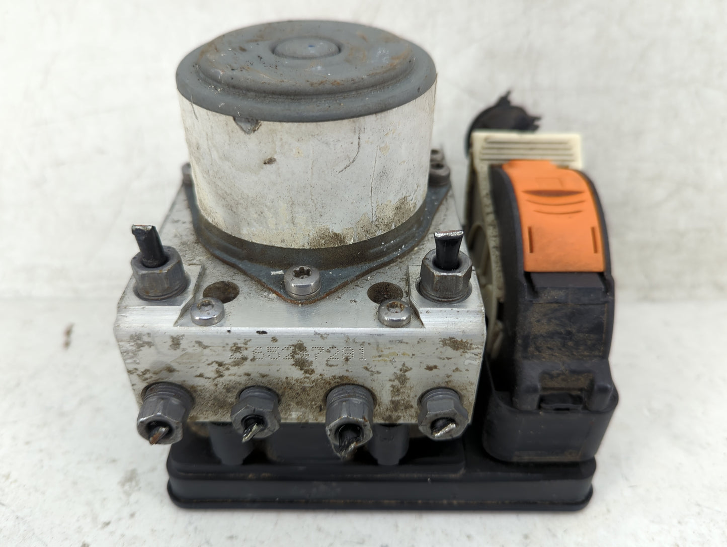 2015-2017 Jeep Renegade ABS Pump Control Module Replacement P/N:52043052 A001K384, A001K537, 54086932F Fits Fits 2015 2016 2