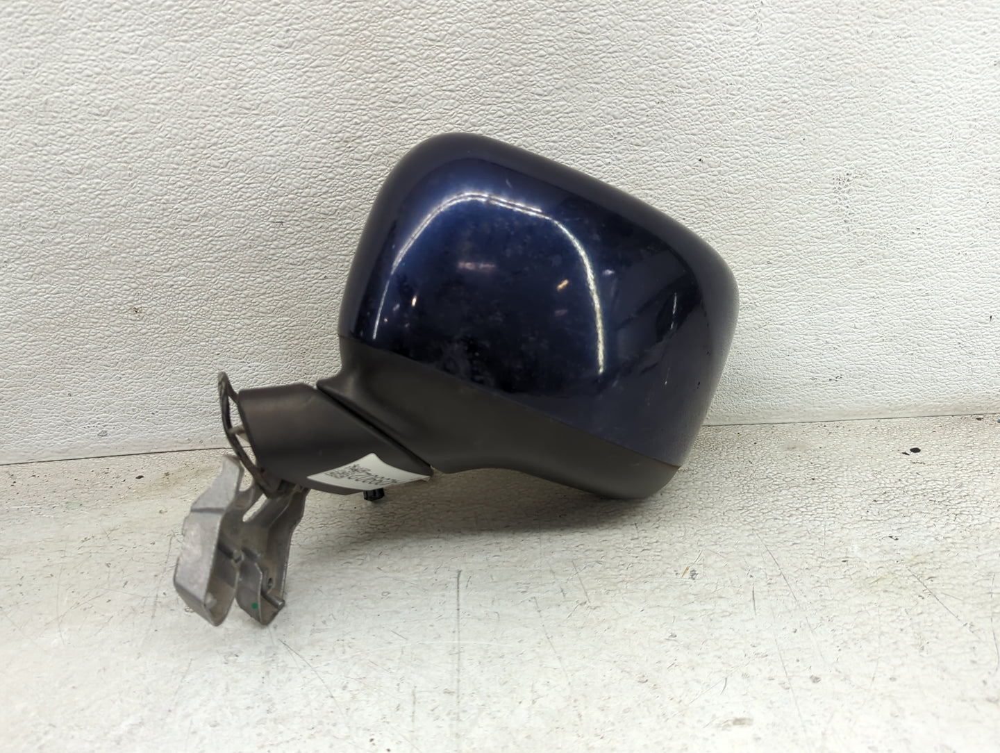 2015-2020 Jeep Renegade Driver Side View Mirror - Left Door Mirror OEM Used - Oemusedautoparts1.com