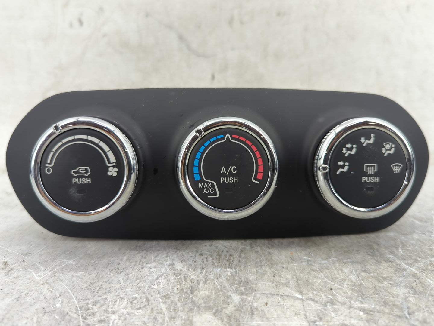 2015-2016 Jeep Renegade Climate Control Module Temperature AC/Heater Replacement P/N:56377160 838744Z Fits Fits 2015 2016 OE
